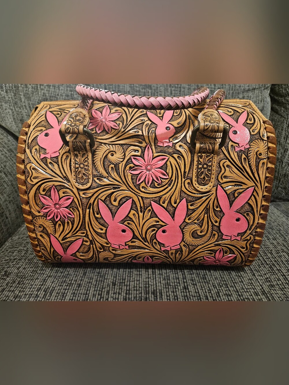 Tooled Leather Shoulder Bag with Pink Bunny Motif | Medium Speedy